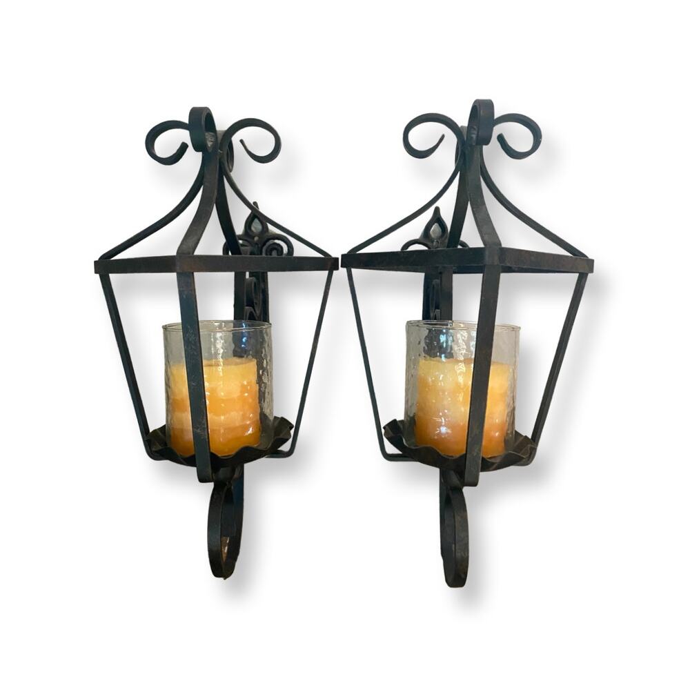 Southern Living at Home Natchez Wall Lantern Sconce Black Wrought Iron Glass
